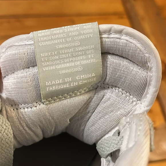 Jordan 1 Seafoams-Women’s 8.5-Used - Picture 3 of 4